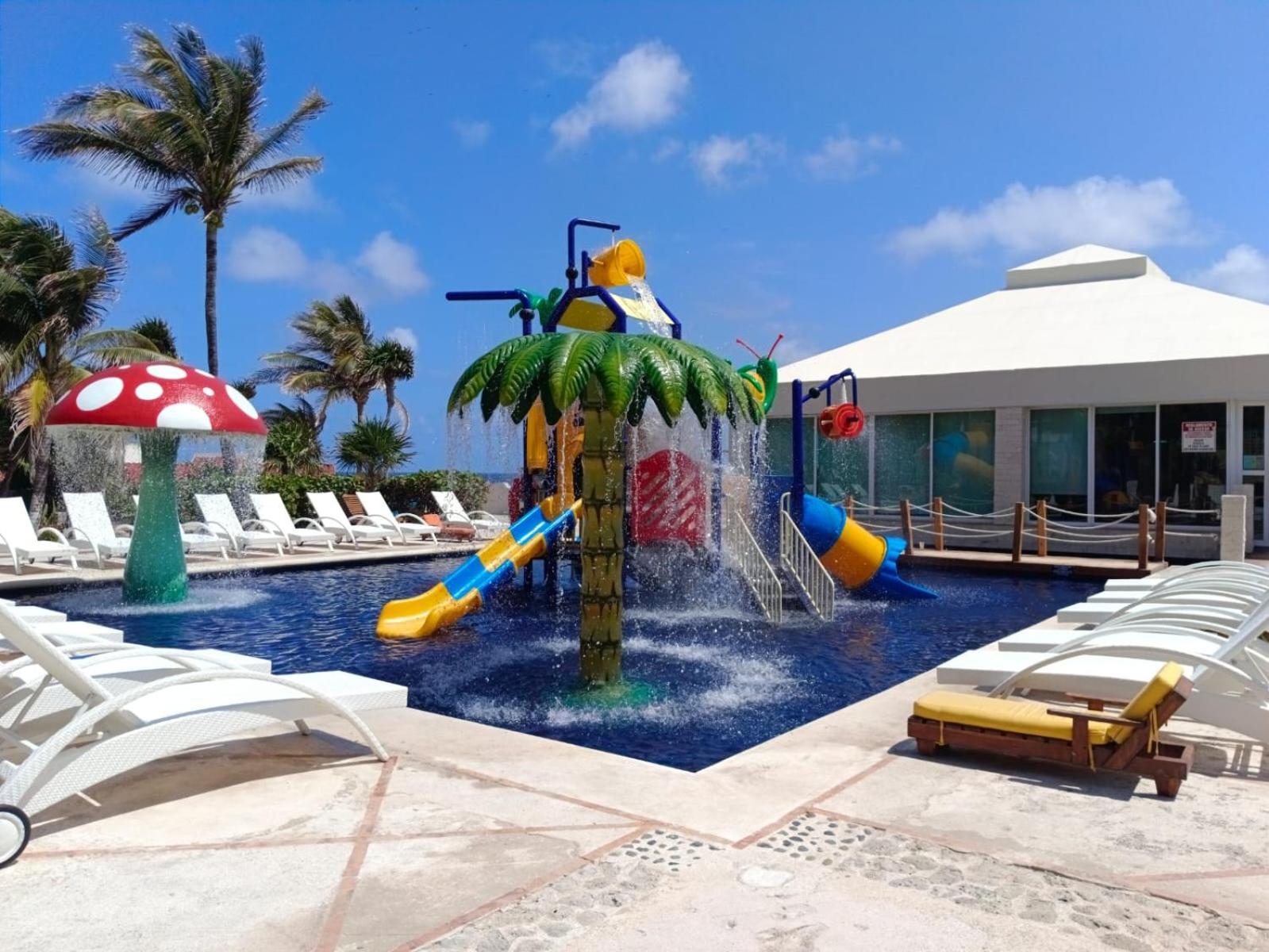 Solymar Hotel All Inclusive カンクン エクステリア 写真